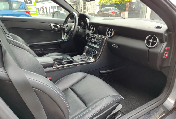 Mercedes SLK III  (172) 250  BlueEFFICIENCY 7G-TRONIC+ 204 cv Boîte auto-TRONIC