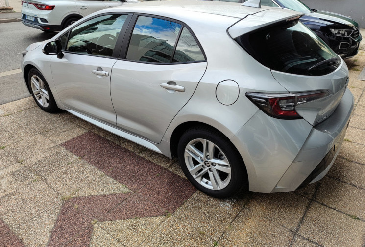 Toyota Corolla 1.8 VVT-i 122 DYNAMIC 
