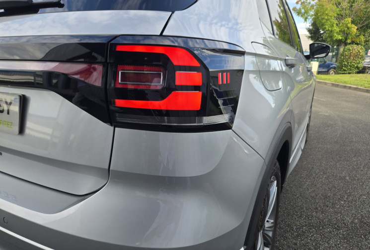 Volkswagen T-Cross 1.0 TSI 110 Start/Stop DSG7 R-Line