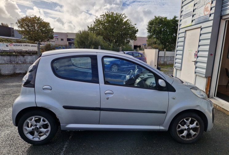 Citroën C1 MILLENIUM 1.0 5 PORTES