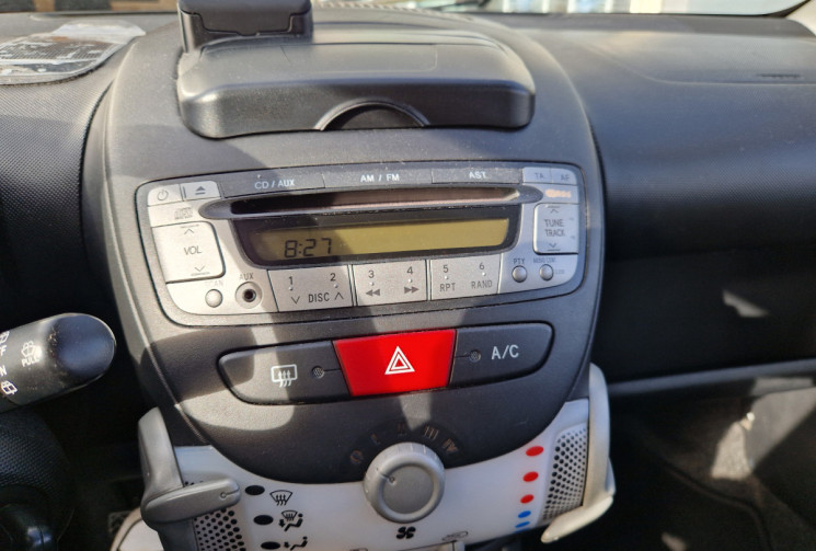 Citroën C1 MILLENIUM 1.0 5 PORTES