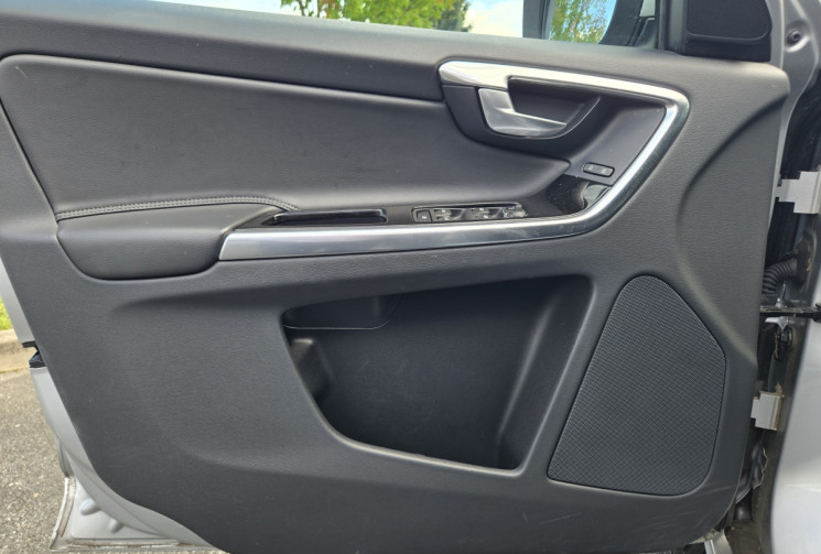 Volvo XC60 *SERIE SPECIALE INITIATE* D4 190 BVA AWD