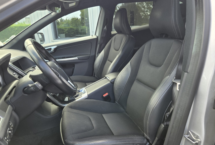 Volvo XC60 *SERIE SPECIALE INITIATE* D4 190 BVA AWD