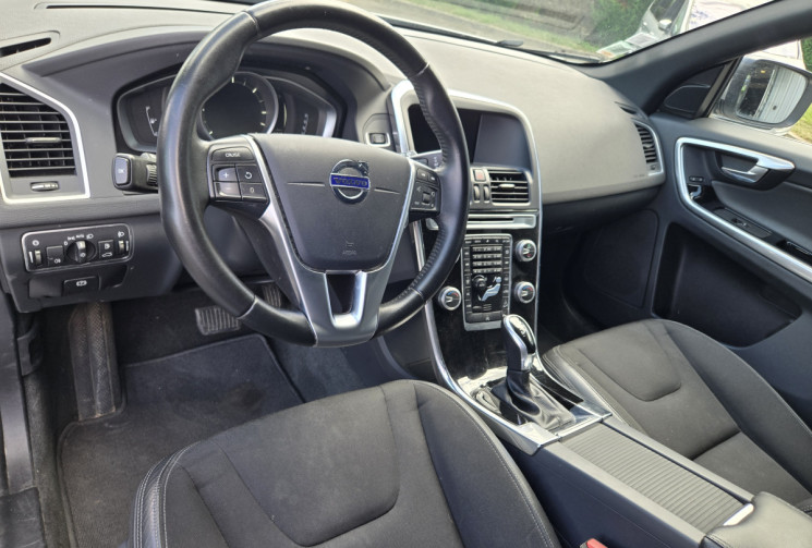 Volvo XC60 *SERIE SPECIALE INITIATE* D4 190 BVA AWD