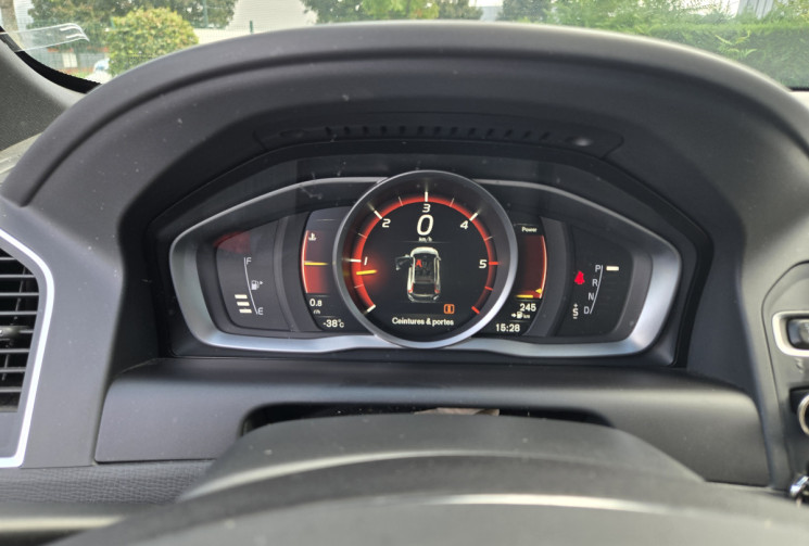Volvo XC60 *SERIE SPECIALE INITIATE* D4 190 BVA AWD