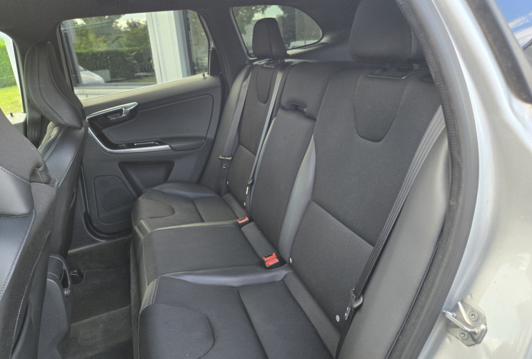 Volvo XC60 *SERIE SPECIALE INITIATE* D4 190 BVA AWD