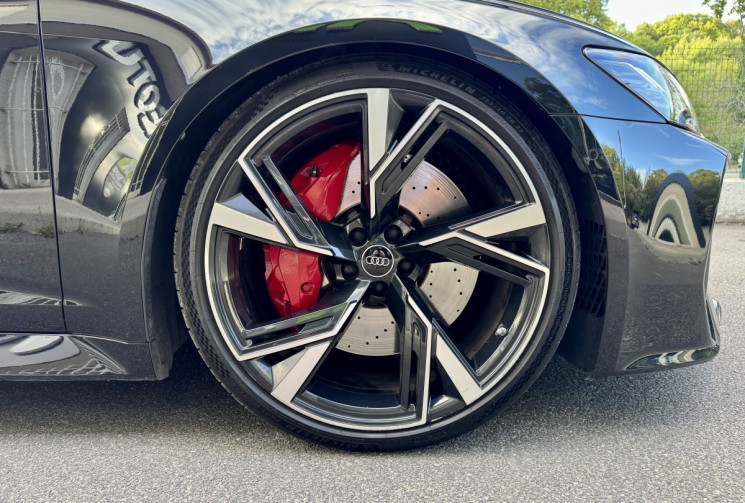 Audi RS6 Avant C8 4.0 TFSi V8 600 ch Quattro Tiptronic 8 / immat FR pas de malus