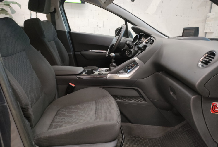 Peugeot 3008 1.6 HDi112 FAP Active
