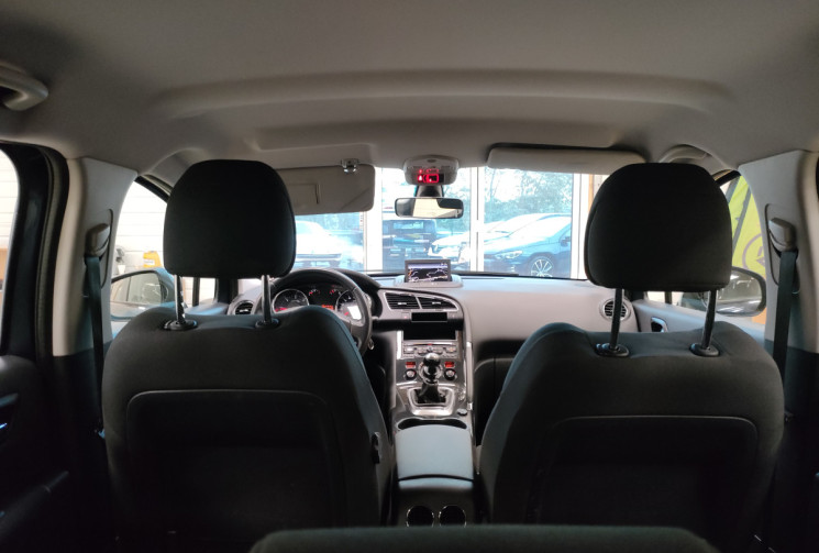 Peugeot 3008 1.6 HDi112 FAP Active