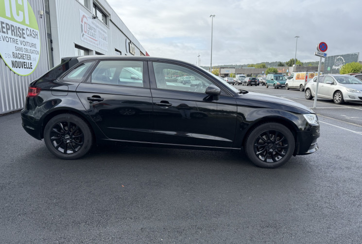 Audi A3 1.6 TDI 110CH AMBIENTE S-TRONIC 7