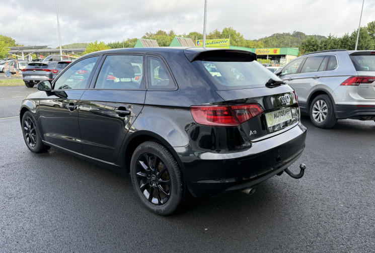 Audi A3 1.6 TDI 110CH AMBIENTE S-TRONIC 7