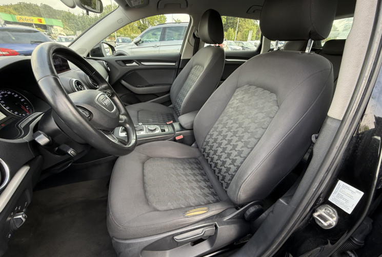 Audi A3 1.6 TDI 110CH AMBIENTE S-TRONIC 7