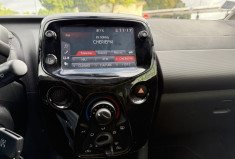 Peugeot 108 VTi 72 Style 5 portes Peugeot 108 VTi 72 Style 5 portes