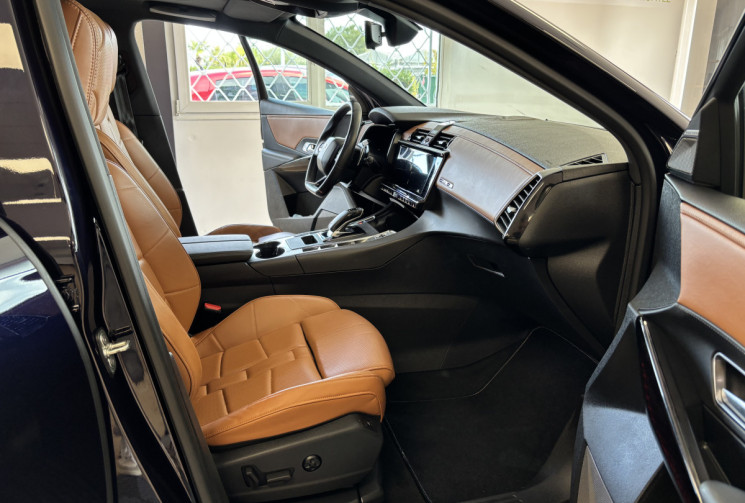 DS DS 7 CROSSBACK E-TENSE 1.6 THP 300 PLUG IN HYBRID 4X4 RIVOLI OPERA  / TOIT OUVRANT / SON FOCAL 