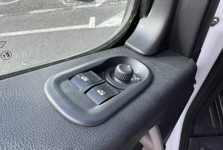 Renault Master III Phase 2 Traction Fourgon L1H1 F2800 2.3 dCi
