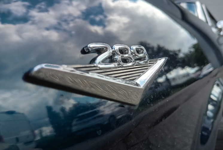 Ford MUSTANG Coupé V8