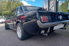 Ford MUSTANG Coupé V8