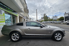 Ford MUSTANG 210 cv 4.0L V6 Boite Mécanique 