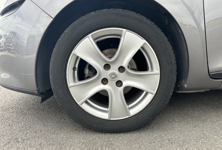 Renault Clio IV 0.9 TCe 90 cv INTENS - GPS - CLIM AUTO