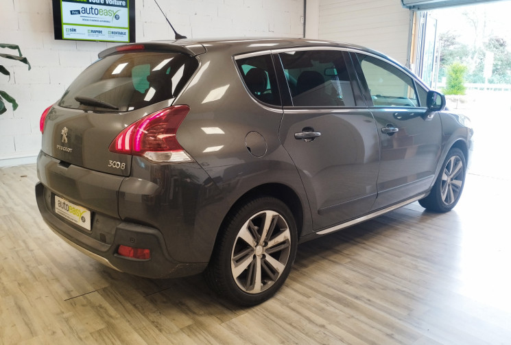Peugeot 3008 I Phase 2 1.6 HDi 114 cv ALLURE Peugeot 3008 I Phase 2 1.6 HDi 114 cv ALLURE