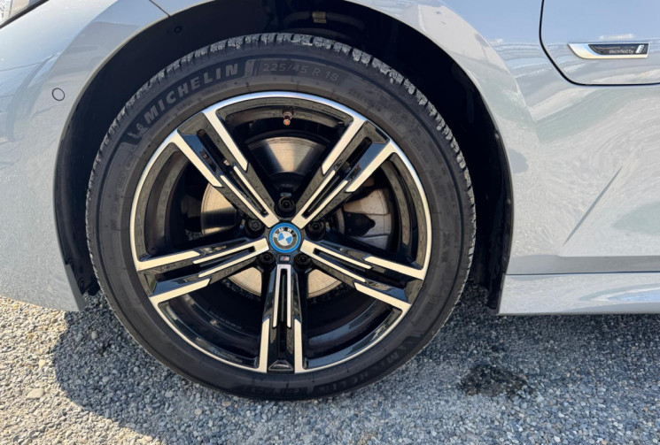 BMW SERIE 3 TOURING   320e 204ch M Sport 1ERE MAIN