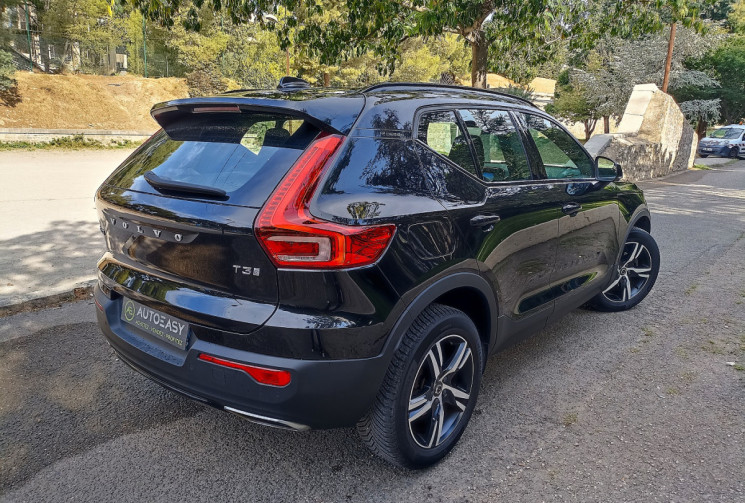Volvo XC40 T3 163 CH R-DESIGN GEARTRONIC 8 - Toit Pano - Camera