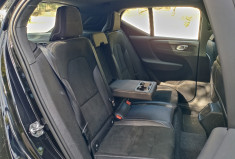 Volvo XC40 T3 163 CH R-DESIGN GEARTRONIC 8 - Toit Pano - Camera