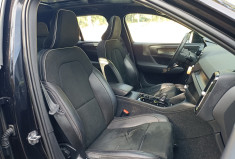 Volvo XC40 T3 163 CH R-DESIGN GEARTRONIC 8 - Toit Pano - Camera