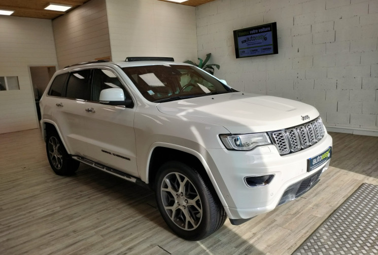 Jeep GRAND CHEROKEE 3.0 crd V6 250 overland bva8
