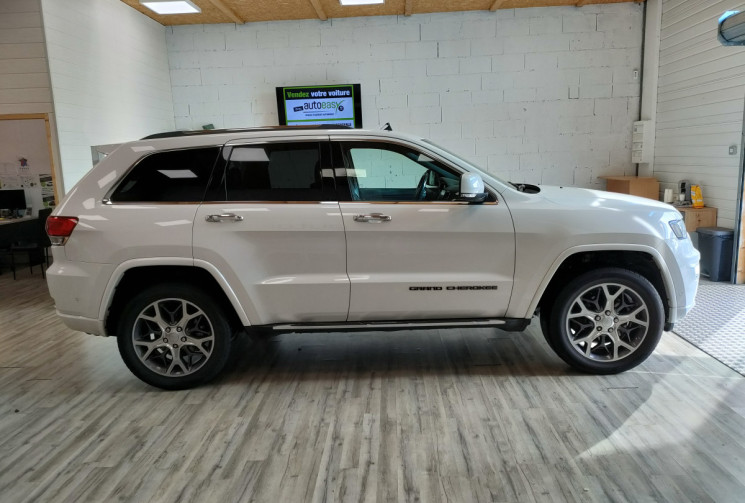 Jeep GRAND CHEROKEE 3.0 crd V6 250 overland bva8