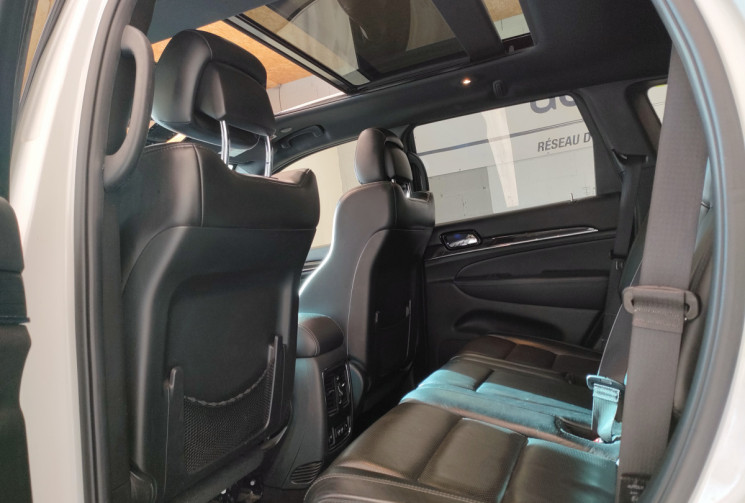 Jeep GRAND CHEROKEE 3.0 crd V6 250 overland bva8