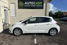 Peugeot 208 Phase 2 1.2 VTi 82 CH STYLE / 1ERE MAIN