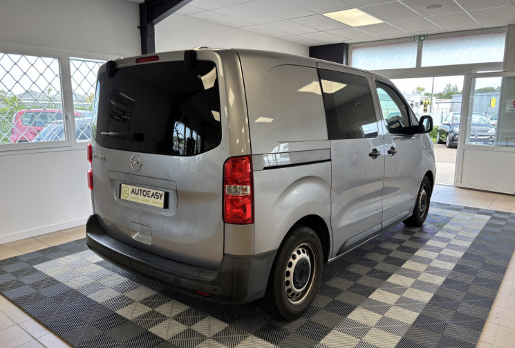 Opel VIVARO 1.5 CDTI FOURGON COURT 120 / ENTRETIEN COMPLET OPEL / 1ERE MAIN 
