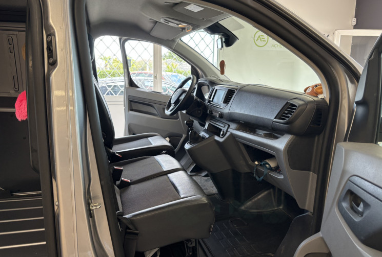 Opel VIVARO 1.5 CDTI FOURGON COURT 120 / ENTRETIEN COMPLET OPEL / 1ERE MAIN 