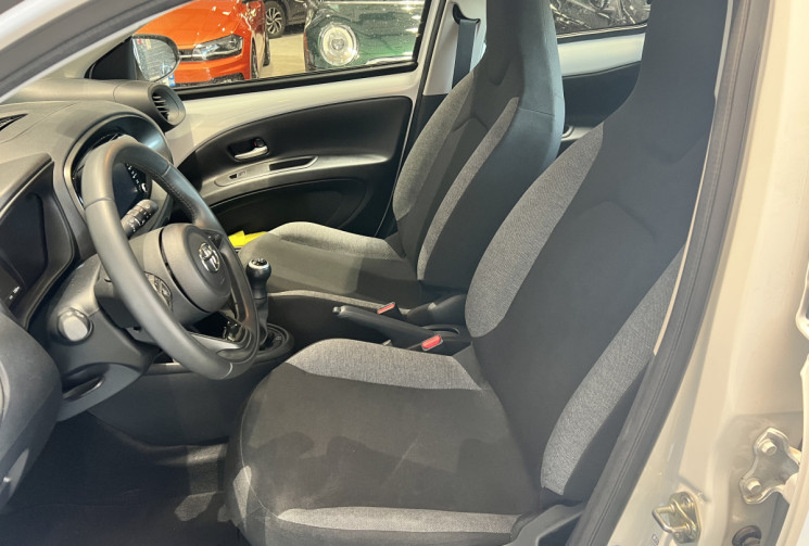 Toyota Aygo X 72 CH DYNAMIC 
