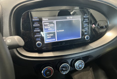 Toyota Aygo X 72 CH DYNAMIC 