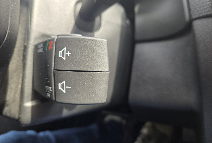 Renault Clio 0.9 TCe 90ch energy Intens * ENTRETIEN A JOUR * 2EME MAIN *     