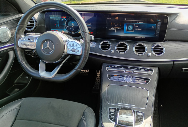 Mercedes CLASSE E e300D - 2.0d 194 EQ Power 9G-TRONIC *Pack AMG* *Toit Ouvrant*
