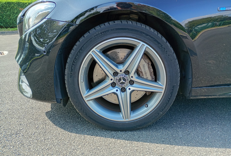 Mercedes CLASSE E e300D - 2.0d 194 EQ Power 9G-TRONIC *Pack AMG* *Toit Ouvrant*