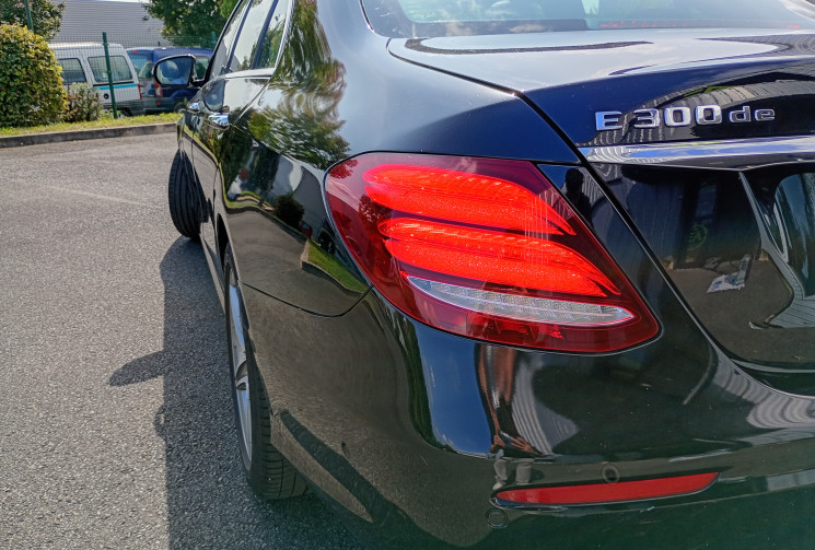 Mercedes CLASSE E 300 D 2,0d 194 ch 9G-Tronic *Pack AMG 