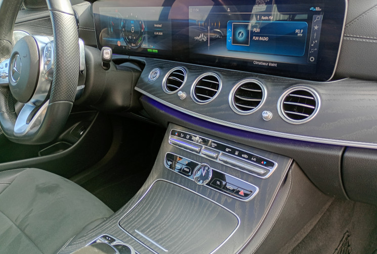Mercedes CLASSE E e300D - 2.0d 194 EQ Power 9G-TRONIC *Pack AMG* *Toit Ouvrant*