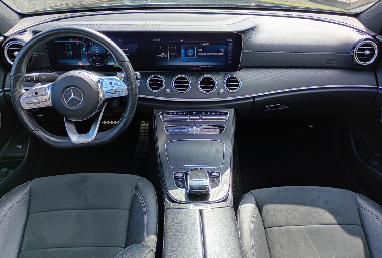 Mercedes CLASSE E e300D - 2.0d 194 EQ Power 9G-TRONIC *Pack AMG* *Toit Ouvrant*