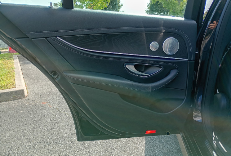 Mercedes CLASSE E e300D - 2.0d 194 EQ Power 9G-TRONIC *Pack AMG* *Toit Ouvrant*