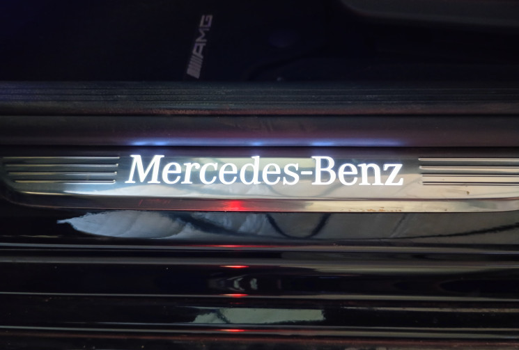 Mercedes CLASSE E e300D - 2.0d 194 EQ Power 9G-TRONIC *Pack AMG* *Toit Ouvrant*