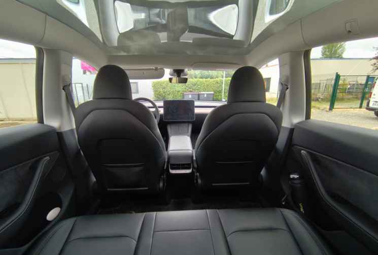 Tesla Model Y Standard RWD 30450€ HT TVA DEDUCTIBLE 1ère Main.