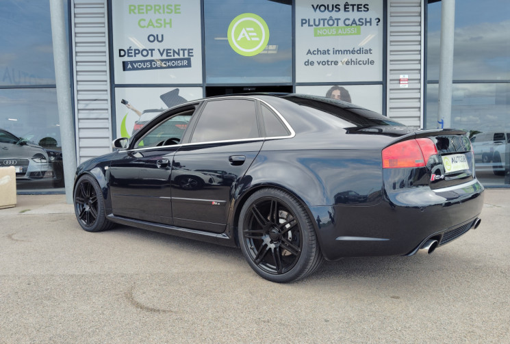 Audi RS4 4.2 V8 420cv BERLINE 5p
