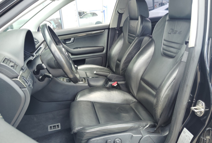 Audi RS4 4.2 V8 420cv BERLINE 5p