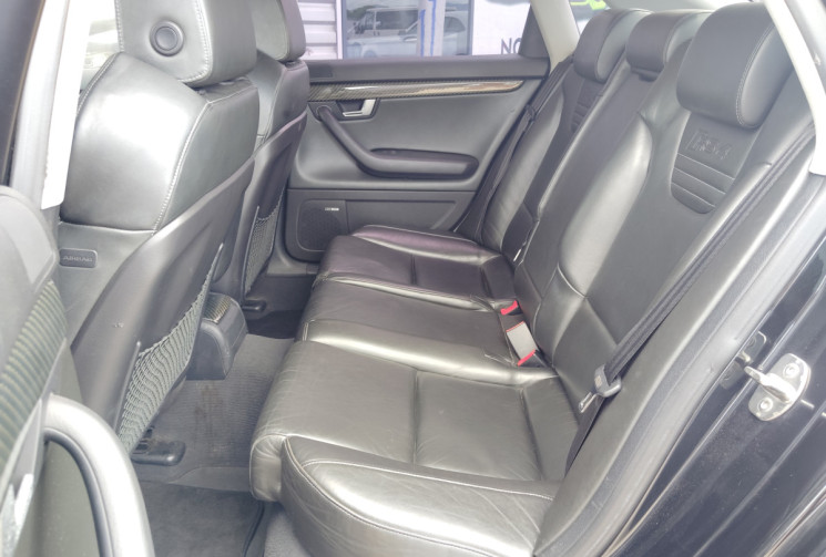 Audi RS4 4.2 V8 420cv BERLINE 5p