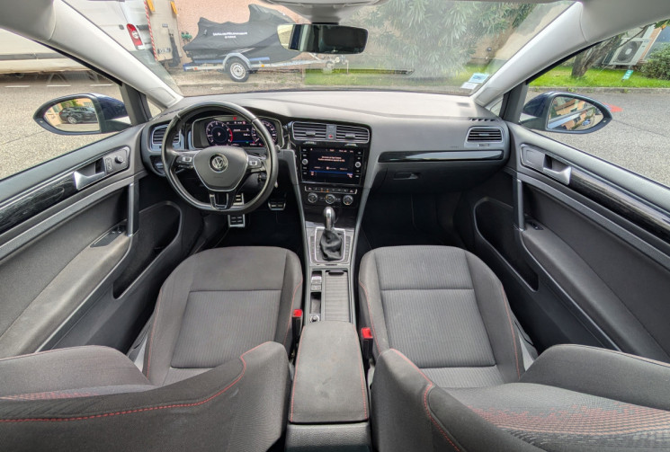 Volkswagen Golf 2.0 TDI 150ch BlueMotion Technology Sound DSG7