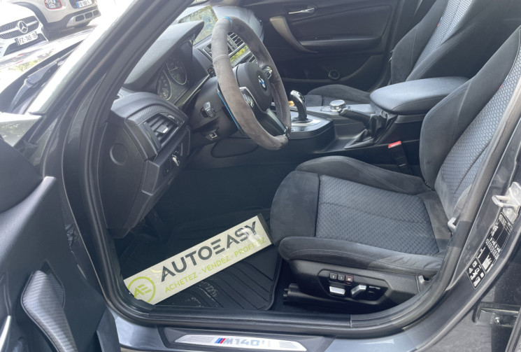 BMW Série 1 M140i 340 M Sport xDrive * CarPlay / Jantes Alu 19